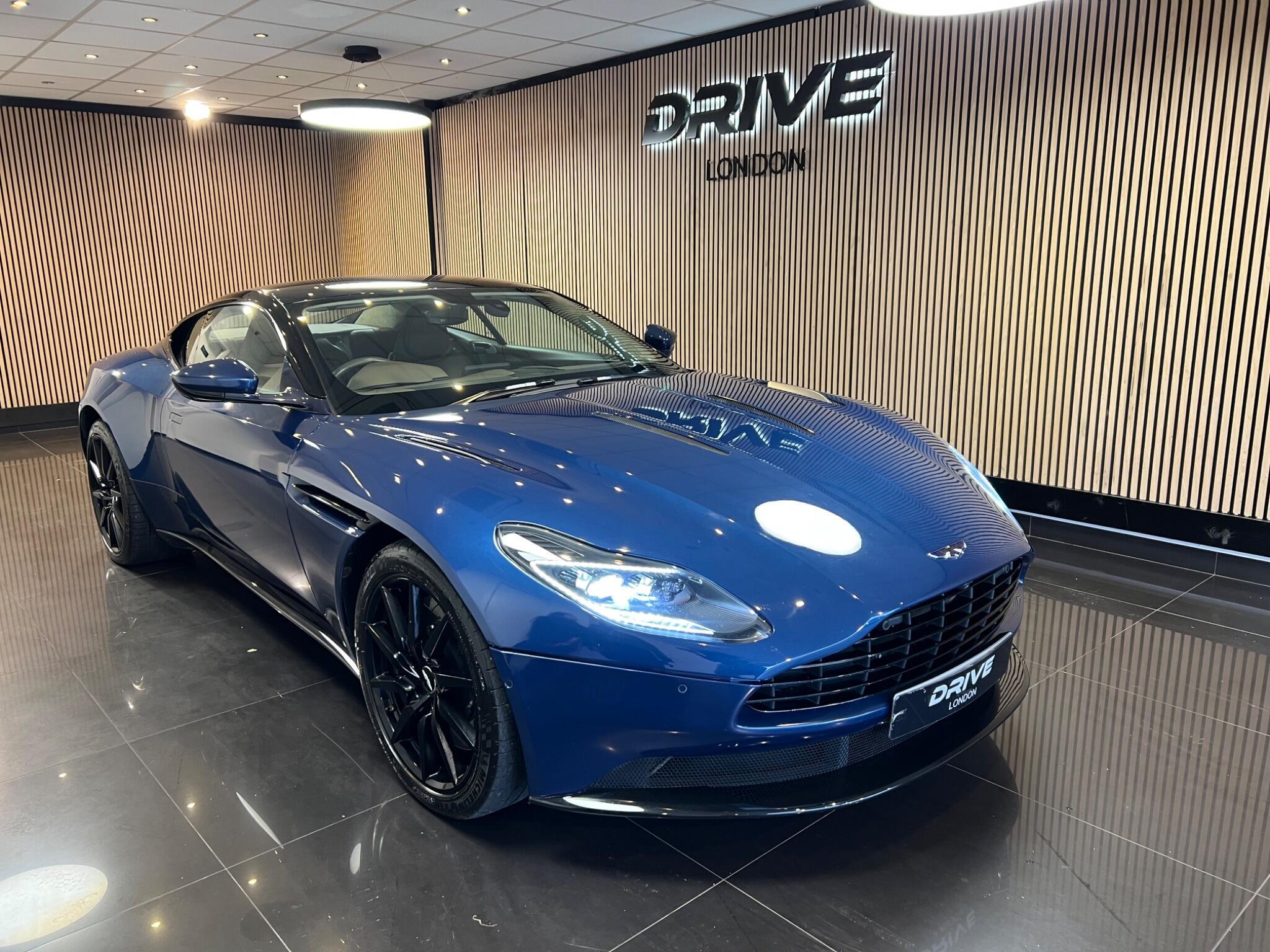 Aston Martin DB11
